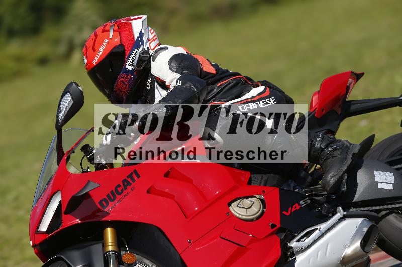 /Archiv-2024/29 12.06.2024 MOTO.CH Track Day ADR/Gruppe gelb/unklar